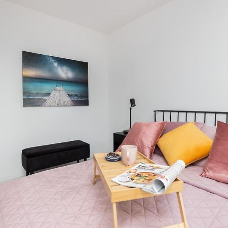 Old Town Bastion Walowa Apartments By Noclegi Renters Гданск Екстериор снимка