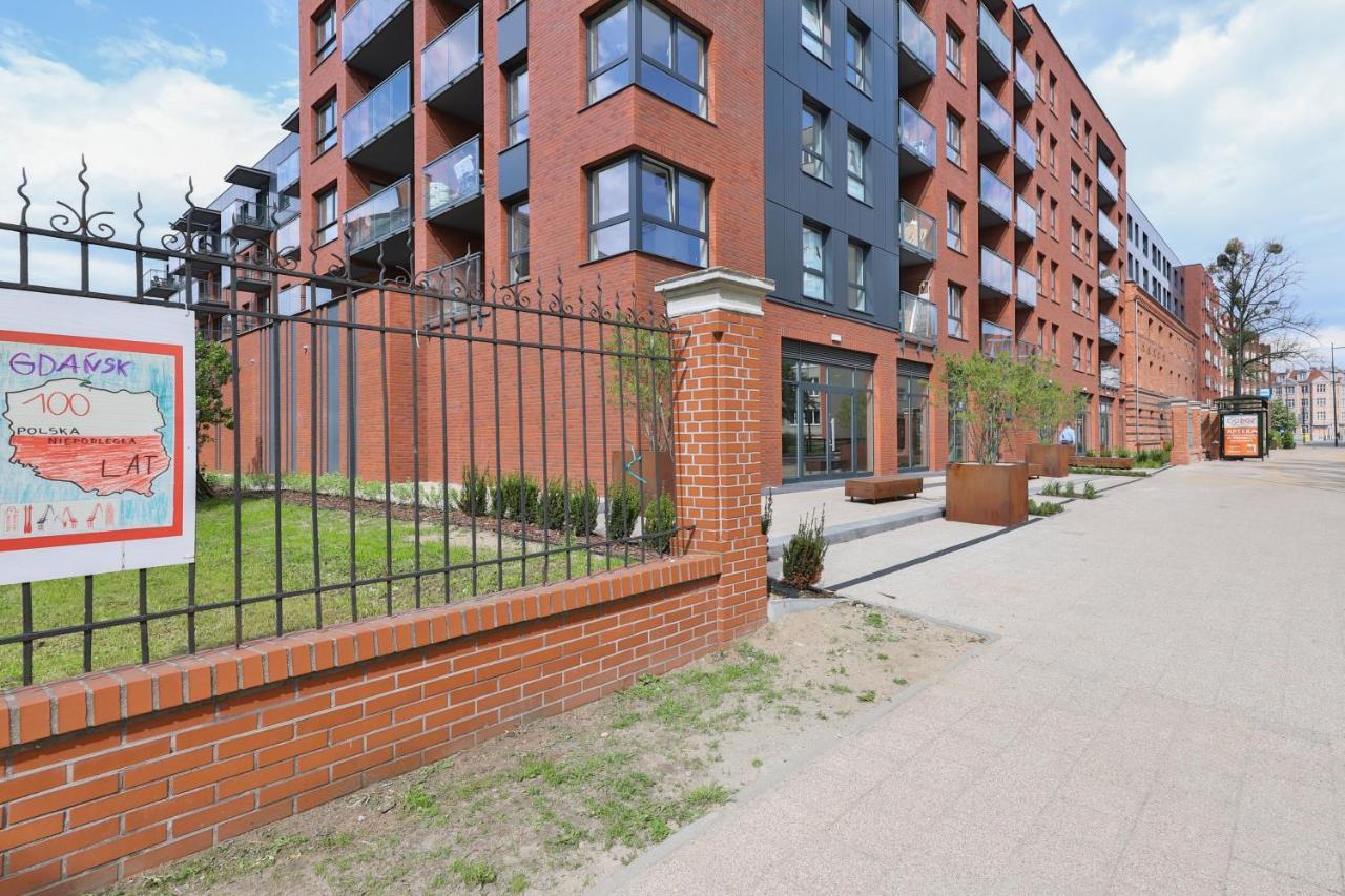 Old Town Bastion Walowa Apartments By Noclegi Renters Гданск Екстериор снимка