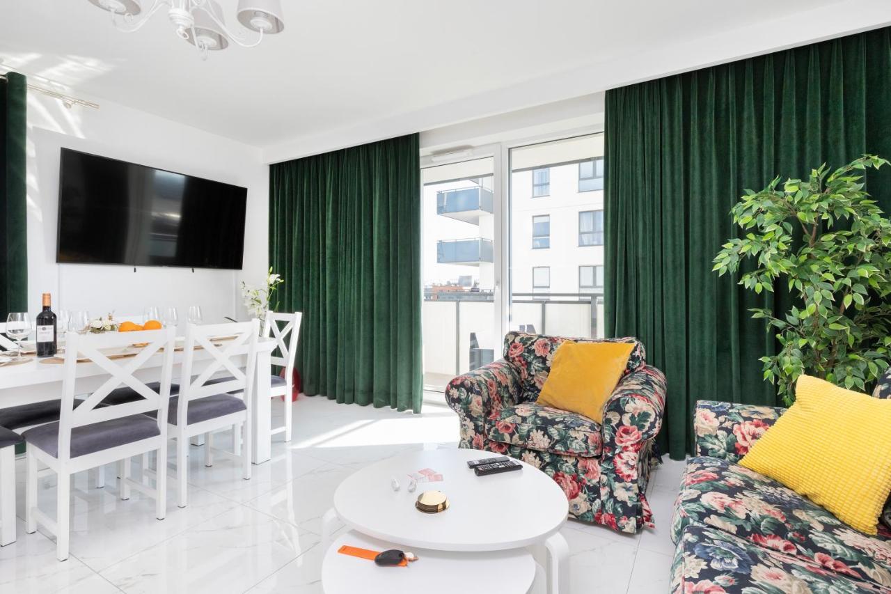 Old Town Bastion Walowa Apartments By Noclegi Renters Гданск Екстериор снимка