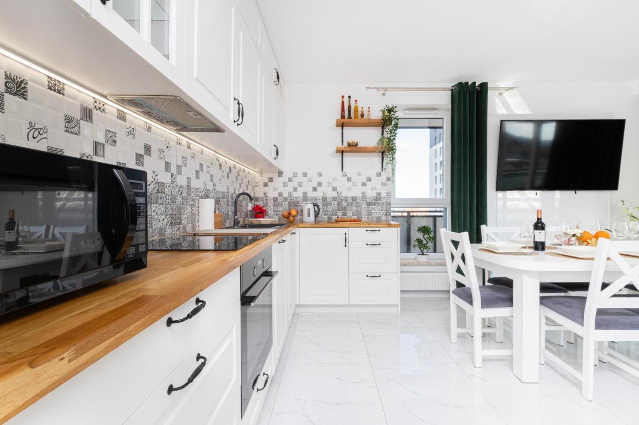 Old Town Bastion Walowa Apartments By Noclegi Renters Гданск Екстериор снимка